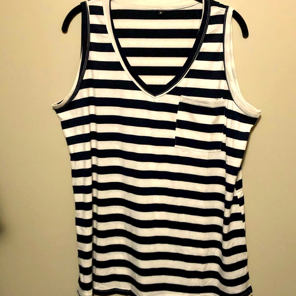 Striped tank NWOT